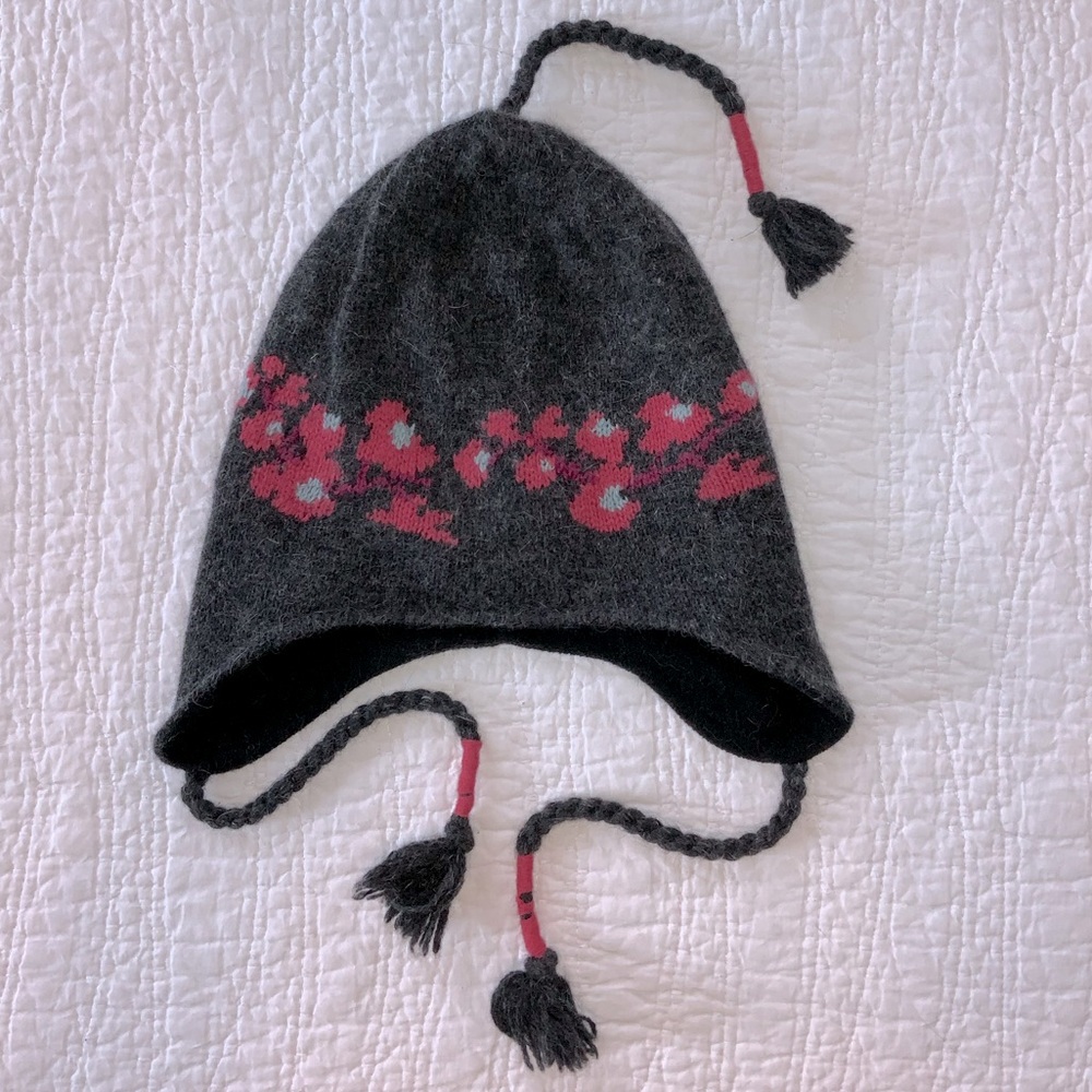 Marmot wool hat with fleece lining
